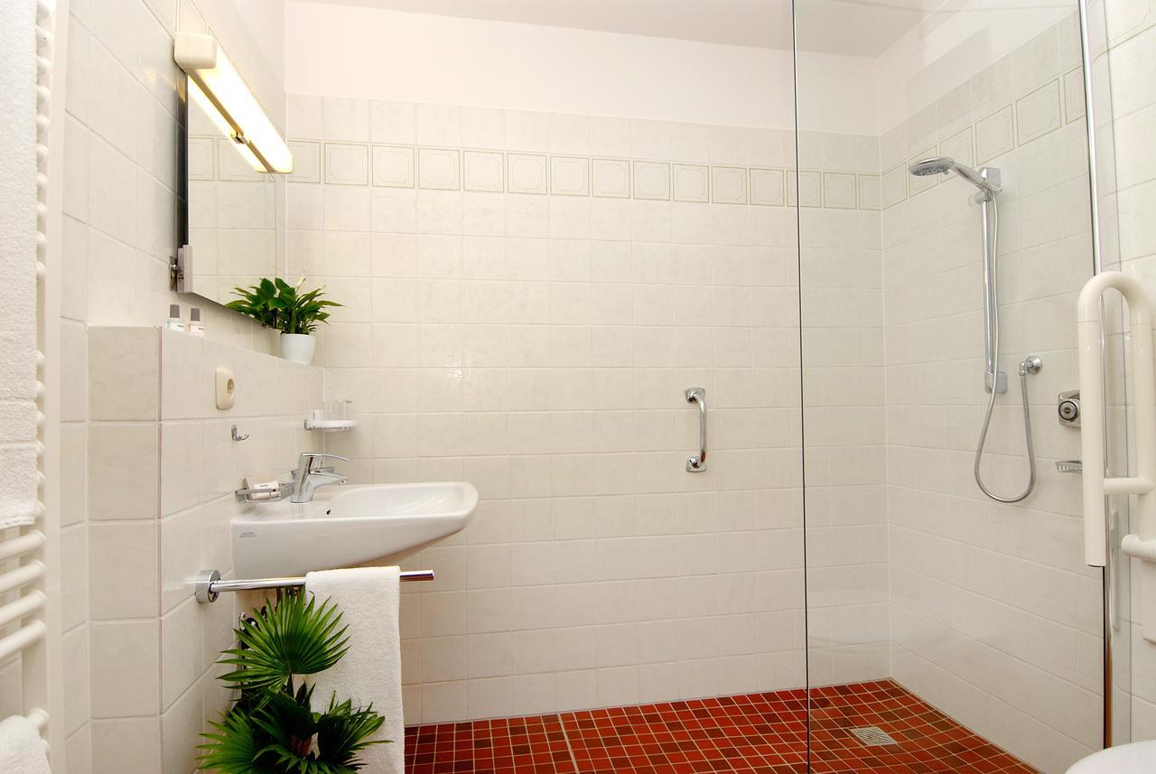 Garni Hotel Leitl Gmbh Eggenfelden Pokój zdjęcie